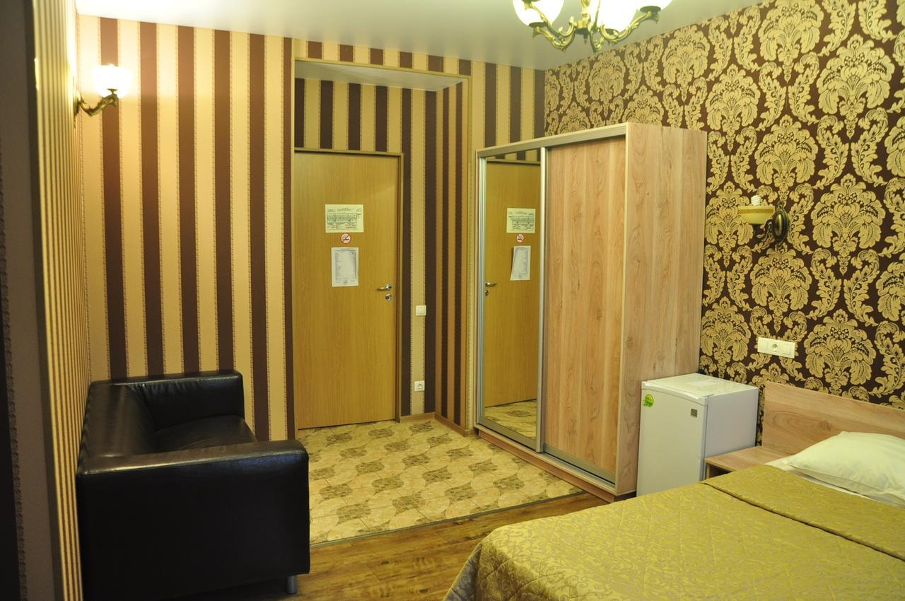Hotel Komsomolskaya Sankt Petersborg Eksteriør billede